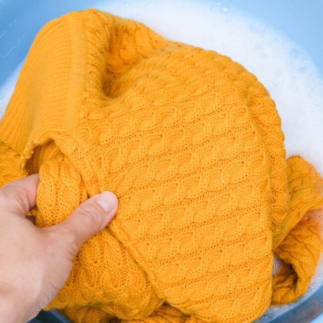 How to care for hand knitted clothing – gentle hand washing method